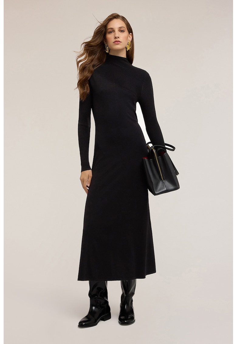 Rochi uni cu croiala lejera