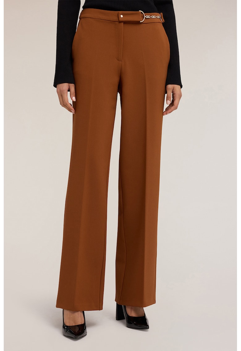 Pantaloni evazati cu talie inalta