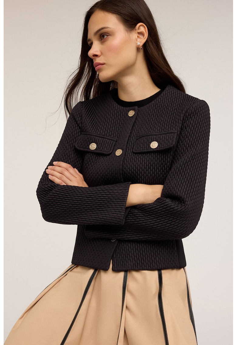 Jacheta texturata cu capse