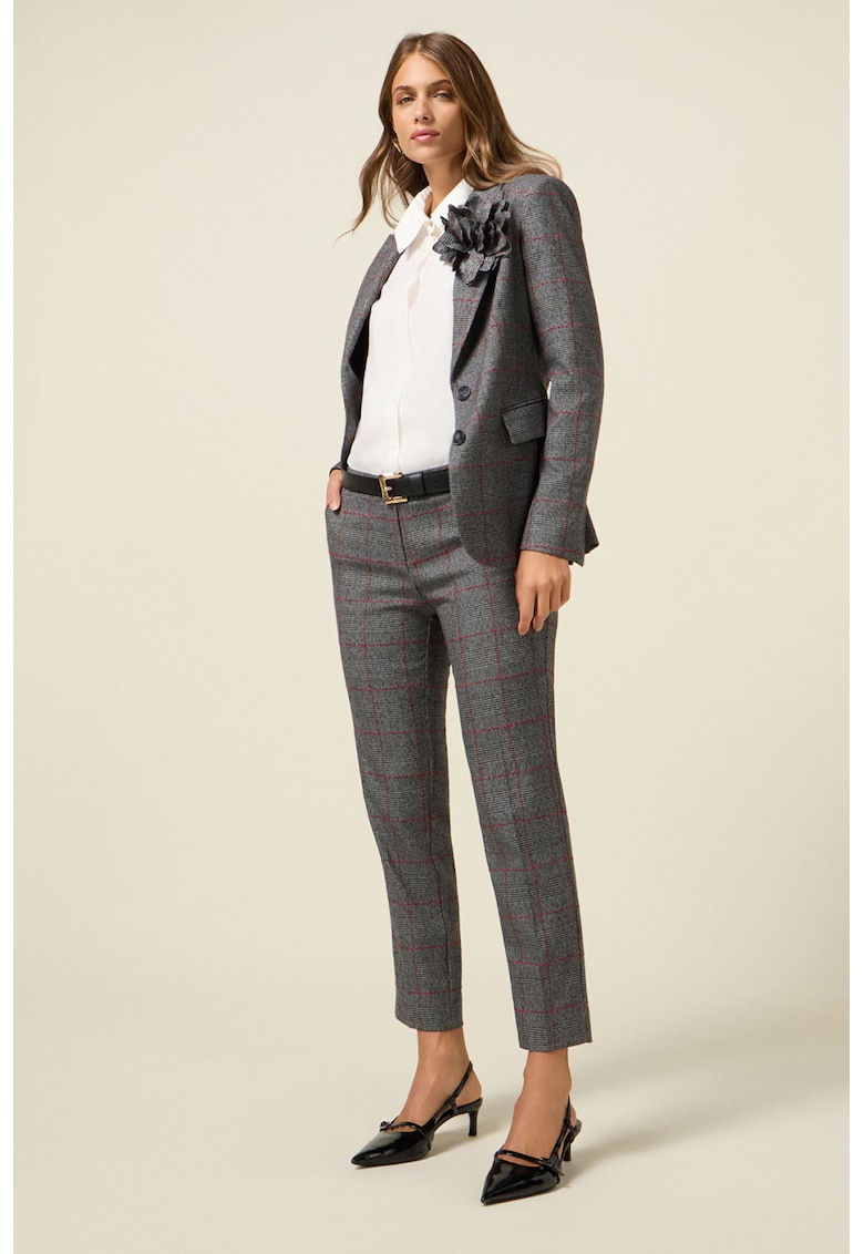 Pantaloni crop cu croiala in carouri