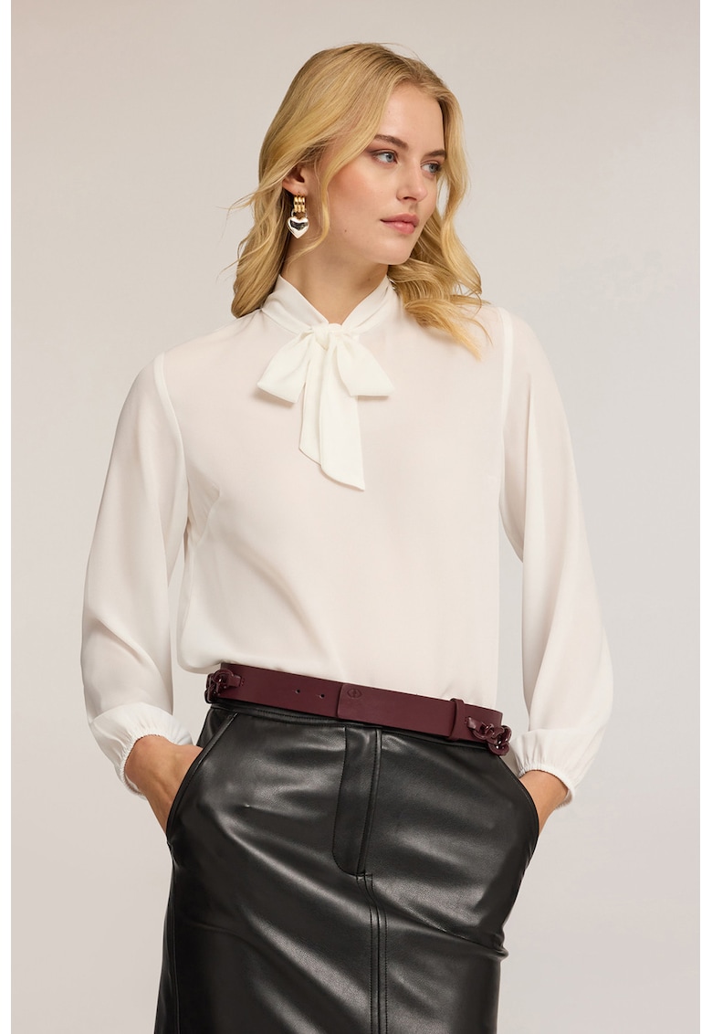 Bluza cu funda din panglici