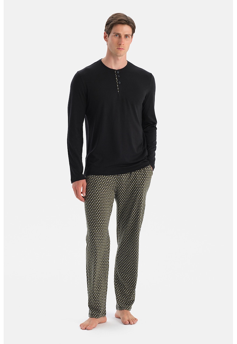 Pijama cu decolteu la baza gatului - din amestec de bumbac