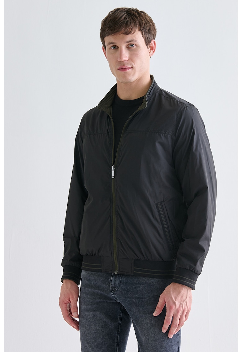 Jacheta reversibila cu buzunare laterale