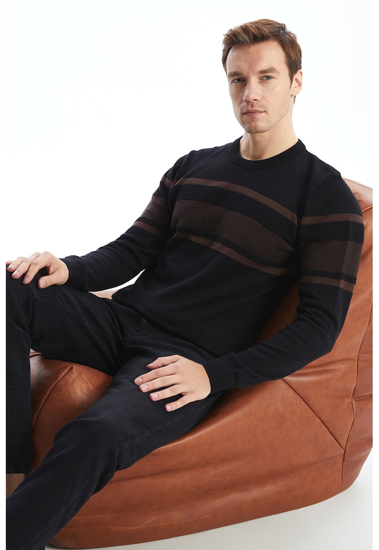 Pulover din bumbac cu model in dungi