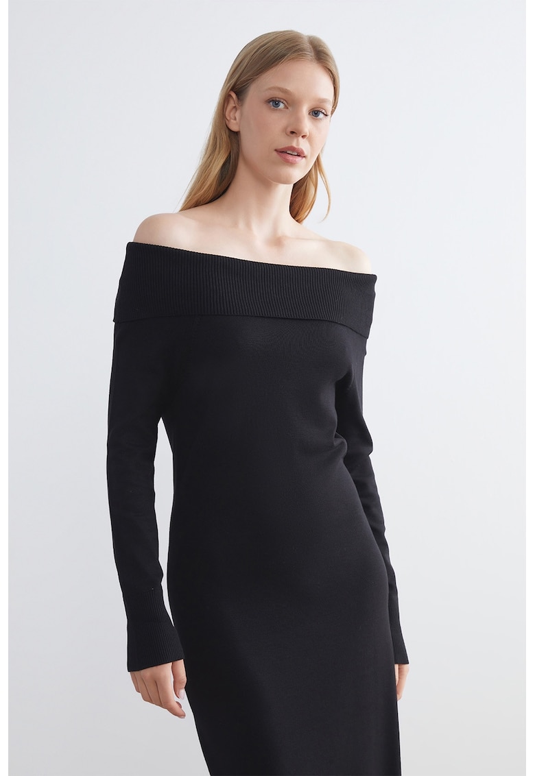 Rochie midi cu decolteu pe umeri - Negru