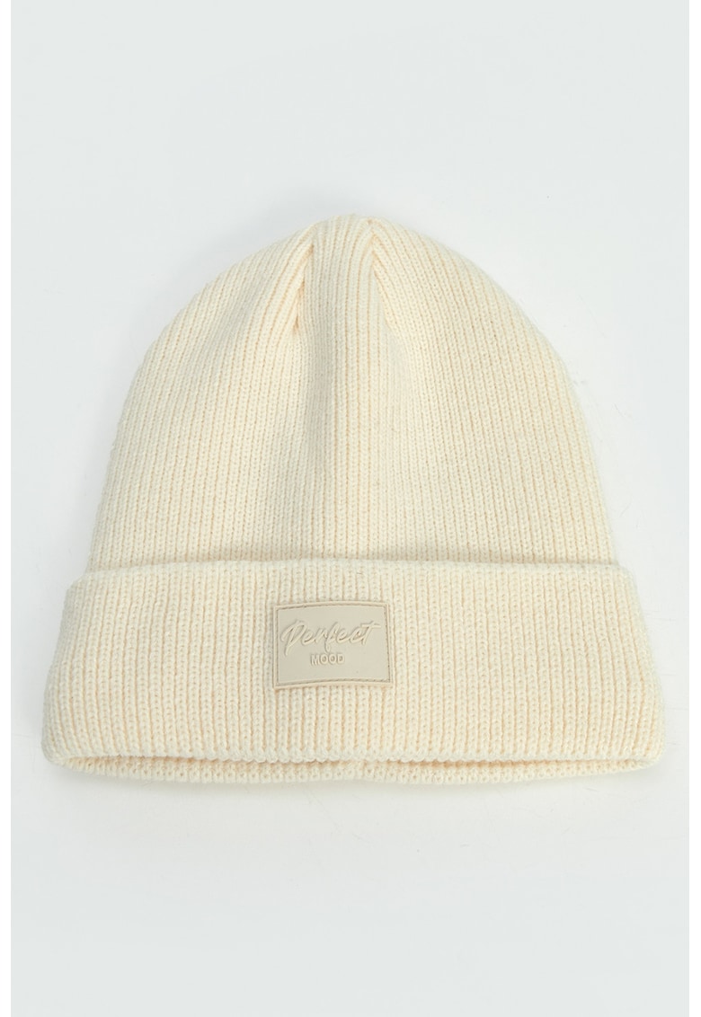 Caciula cu model text