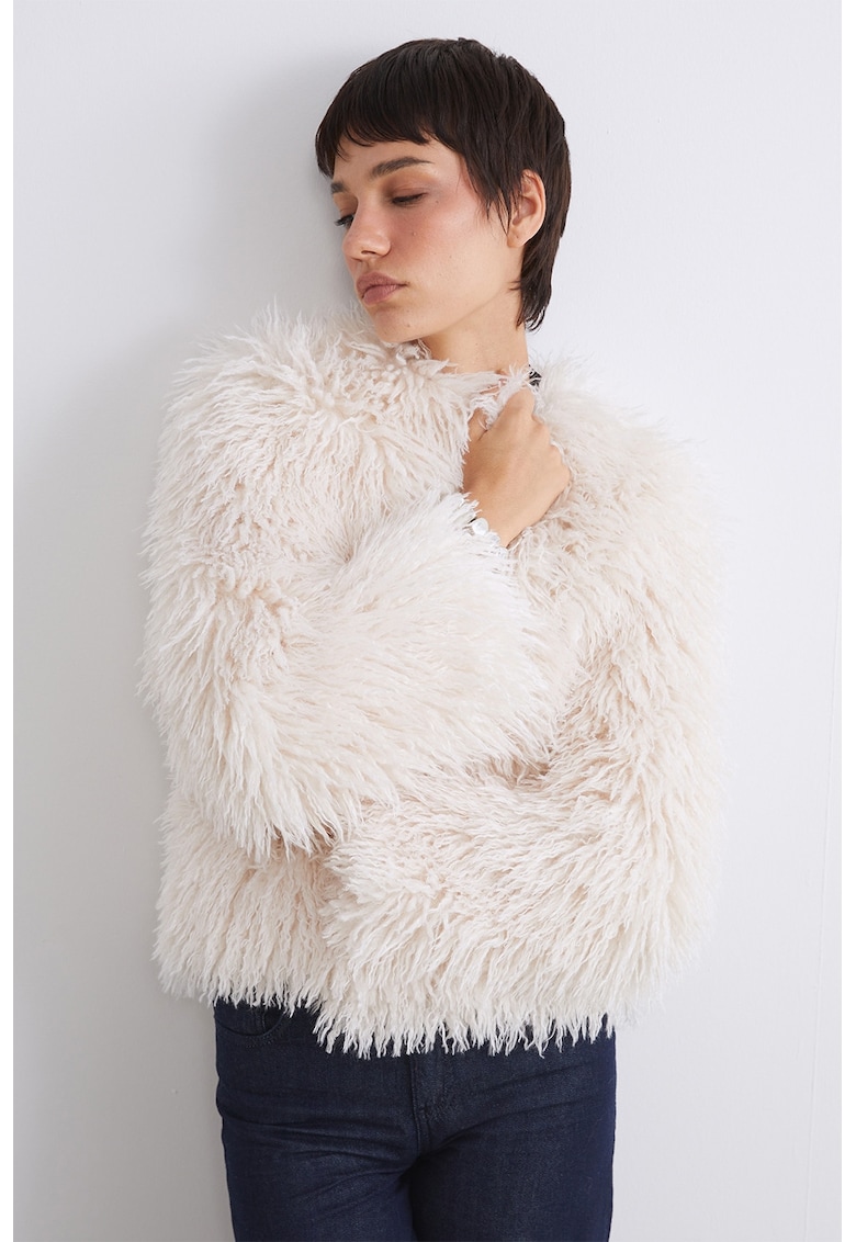 Palton de blana sintetica