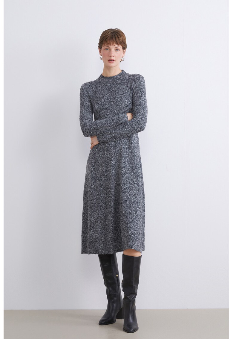 Rochie midi din tricot