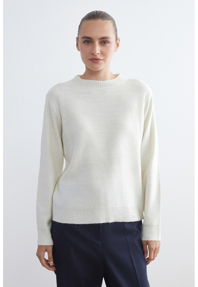 Pulover cu decolteu la baza gatului si detalii stralucitoare - Alb