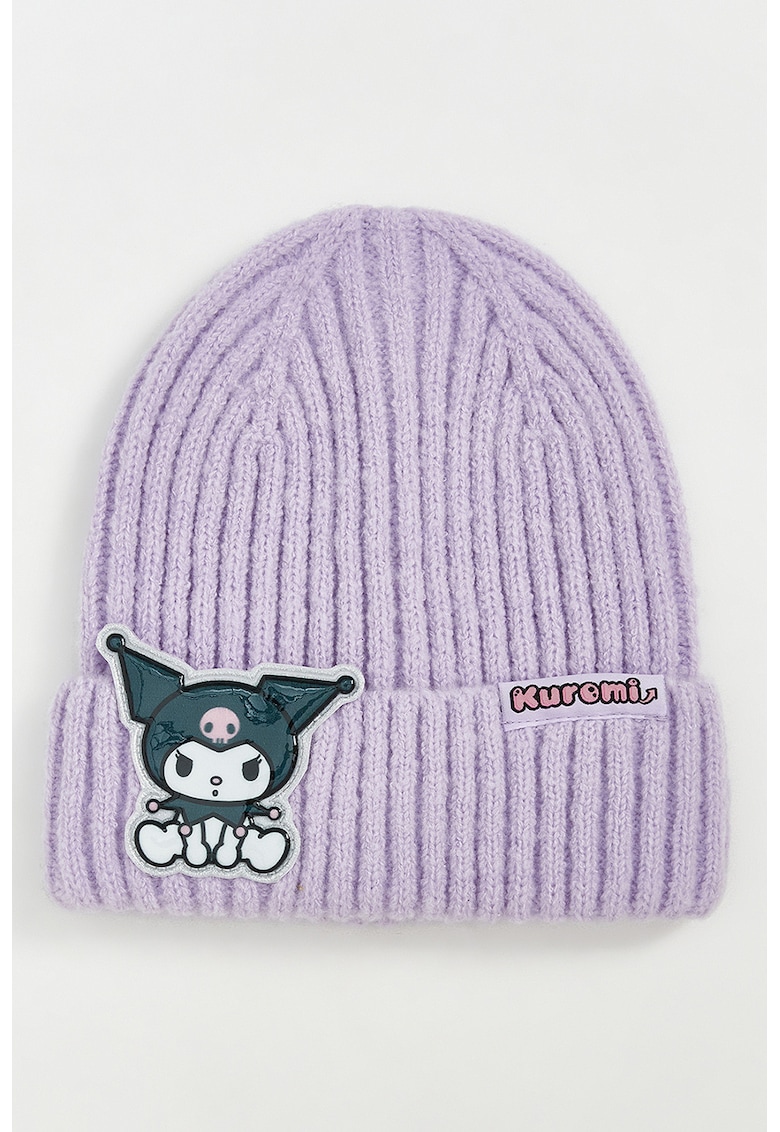 Caciula cu model grafic