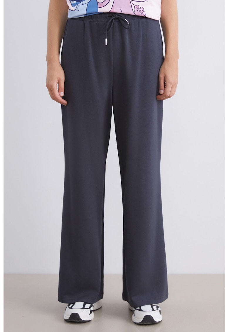 Pantaloni de trening regular fit cu model uni Pantaloni de trening regular fit cu model uni