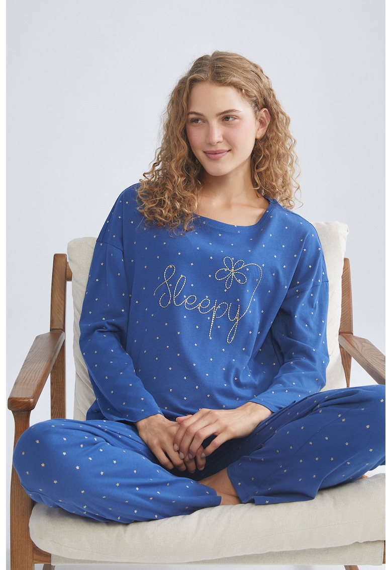 Pijama din bumbac cu text brodat