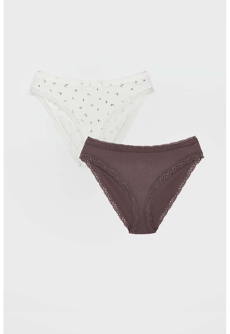 Set de chiloti cu model si garnituri de dantela -2 perechi