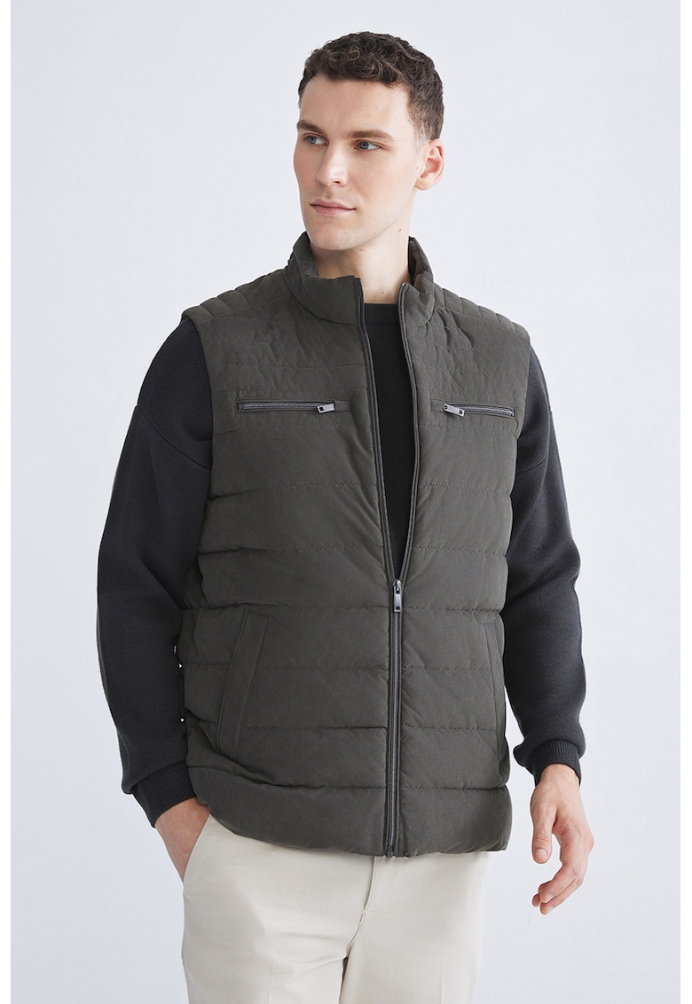 Vesta cu vatelina si buzunare cu fermoar