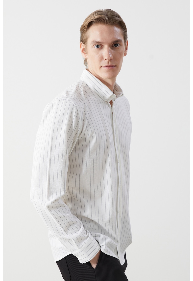 Camasa relaxed fit cu dungi si guler Oxford