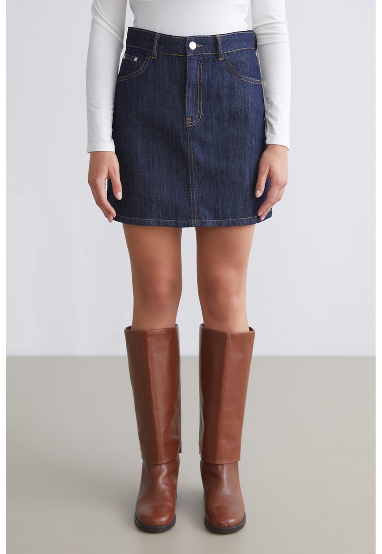 Fusta din denim cu croiala in A