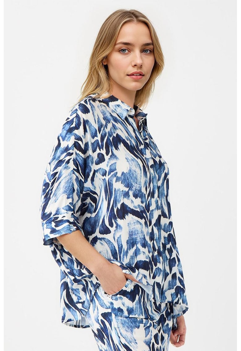 Camasa lejera cu design grafic