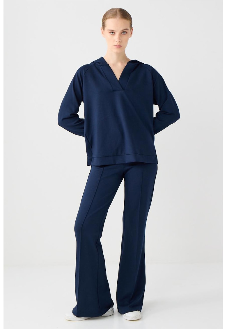 Pantaloni evazati din amestec de modal