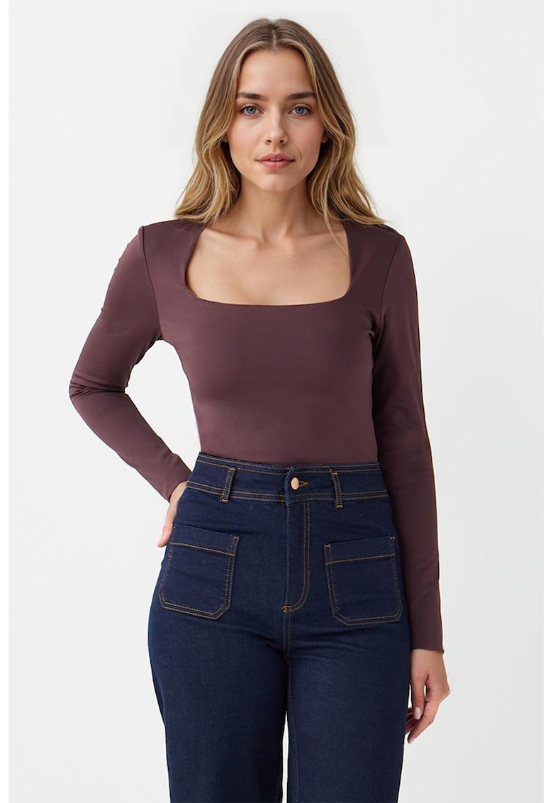 Bluza cu decolteu patrat - Maro inchis
