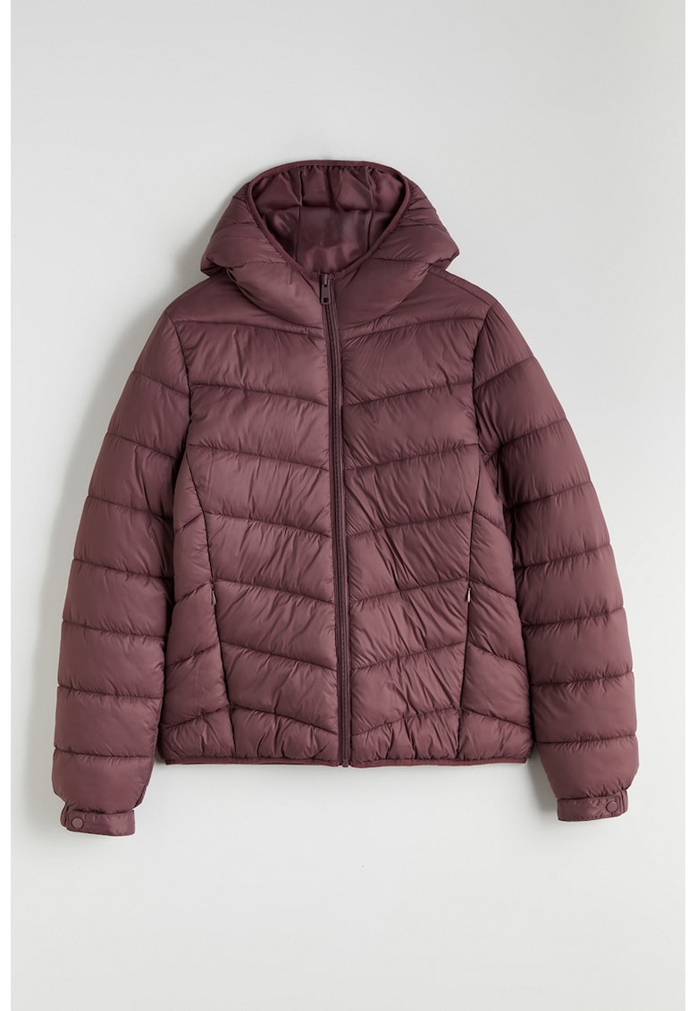 Geaca matlasata cu fermoar