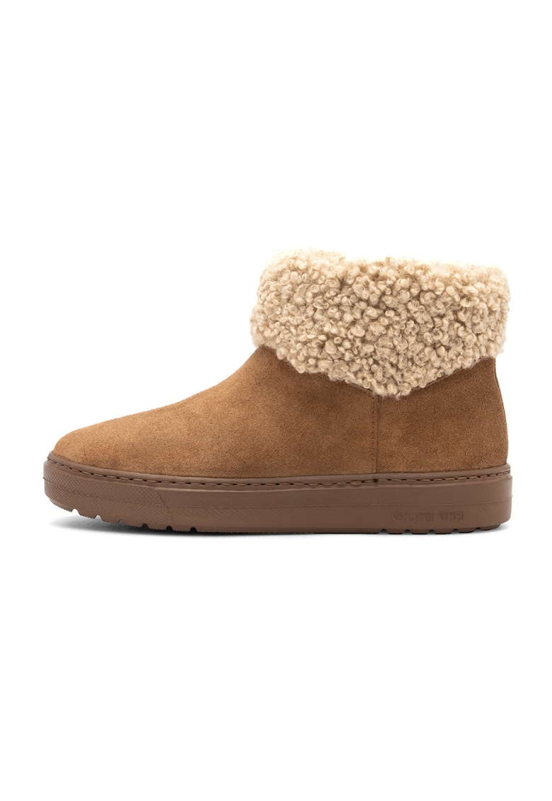 Ghete de piele intoarsa cu garnituri de blana shearling