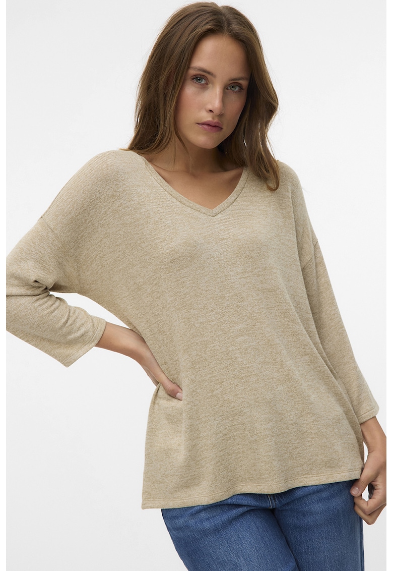 Pulover cu decolteu in V si maneci 3/4