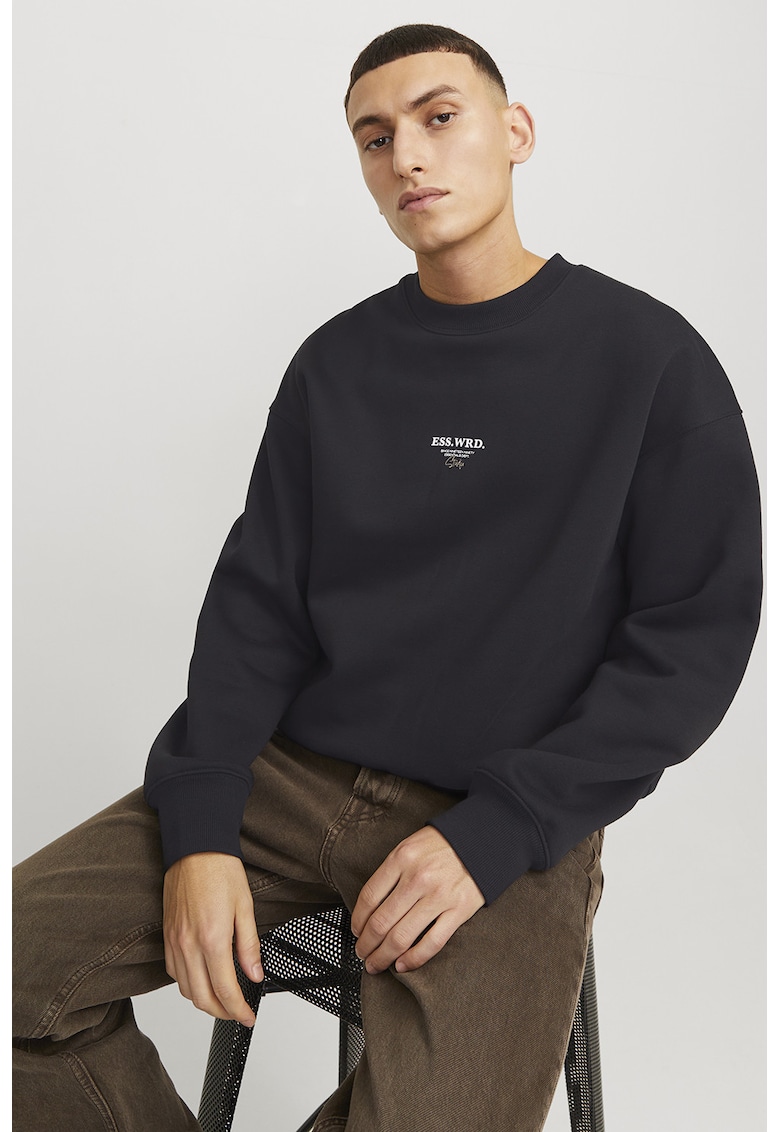 Bluza de trening cu decolteu la baza gatului si imprimeu pe partea din spate Bluza de trening cu decolteu la baza gatului si imprimeu pe partea din spate