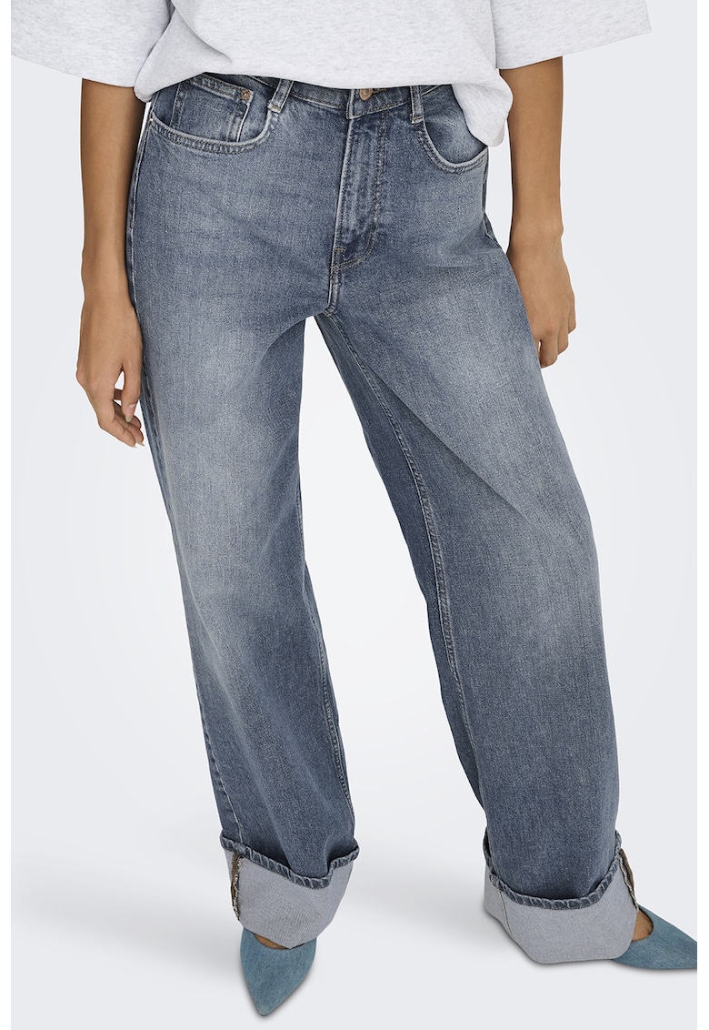 Blugi drepti cu mansete pliabile si talie inalta