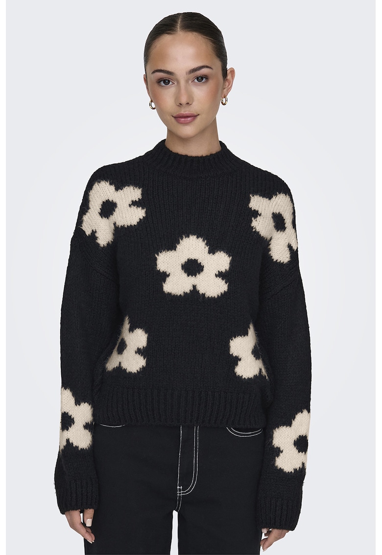 Pulover cu maneci cazute si model floral