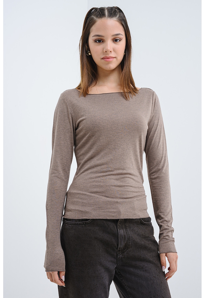 Bluza slim fit din amestec de lana cu decolteu barcuta