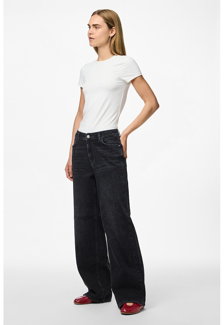 Blugi cu croiala ampla - talie medie si aspect decolorat