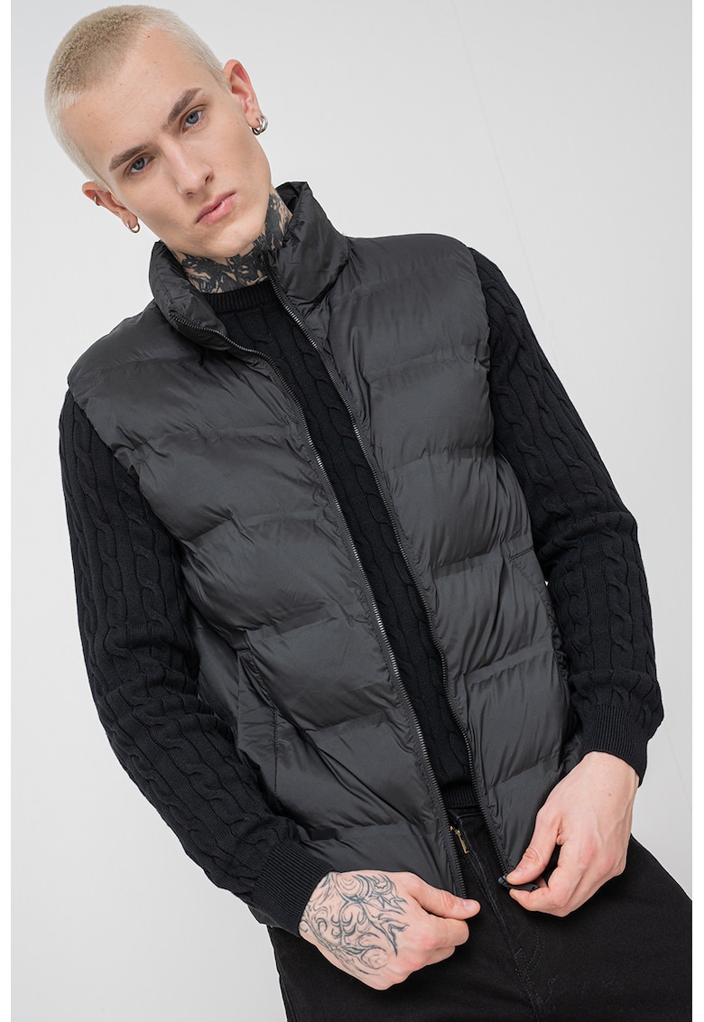 Vesta matlasata cu buzunare laterale