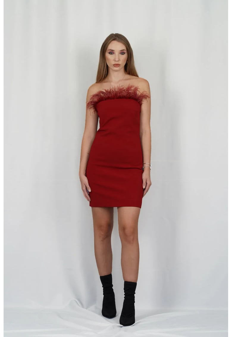 Rochie mini cu insertii de pene de-a lungul decolteului