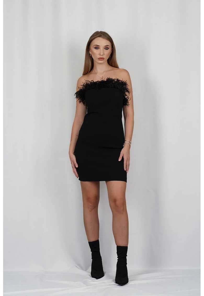 Rochie mini cu insertii de pene de-a lungul decolteului