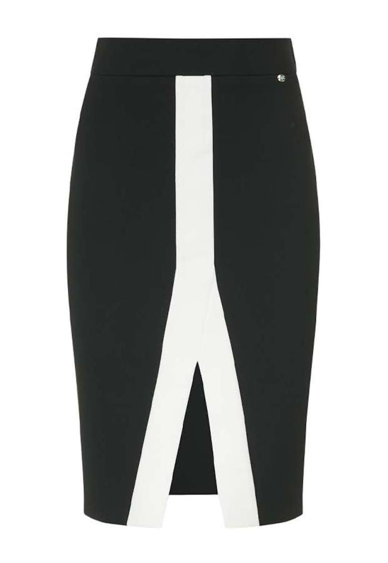 Fusta creion cu detalii contrastante