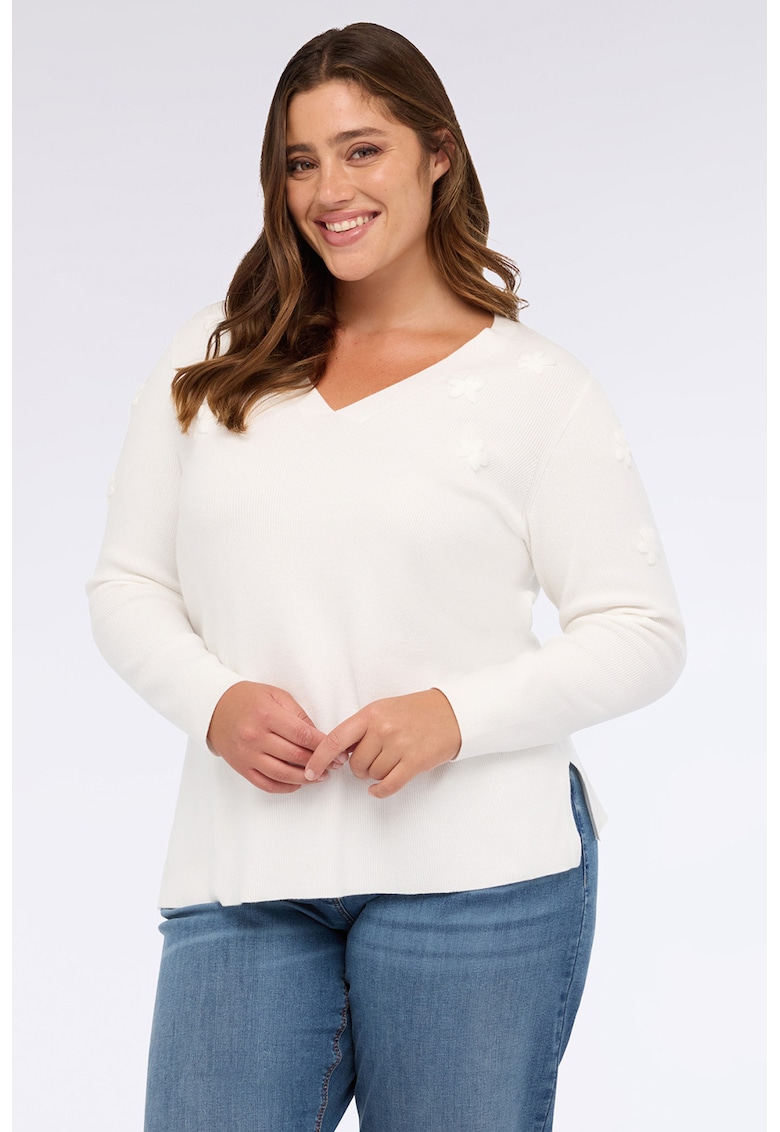 Pulover striat cu decolteu in V