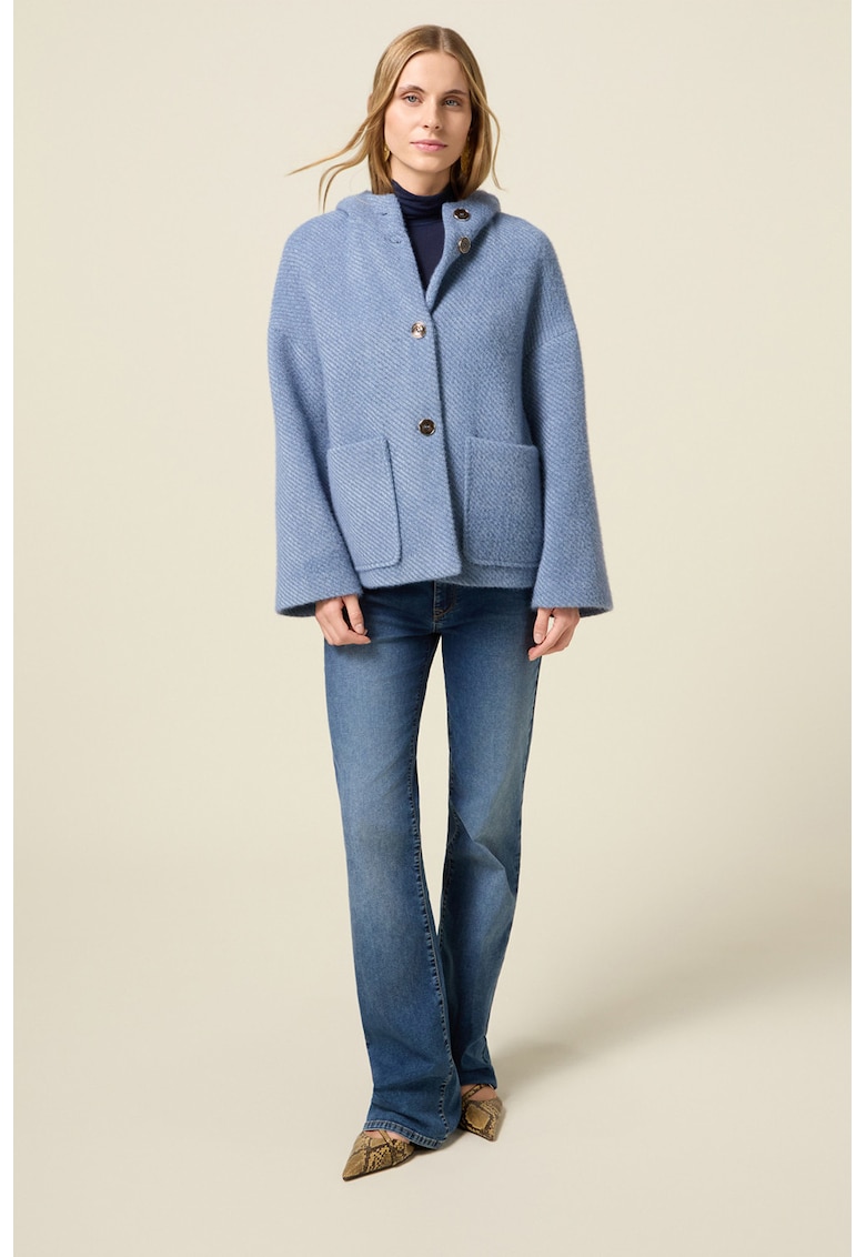 Palton scurt cu gluga si nasturi