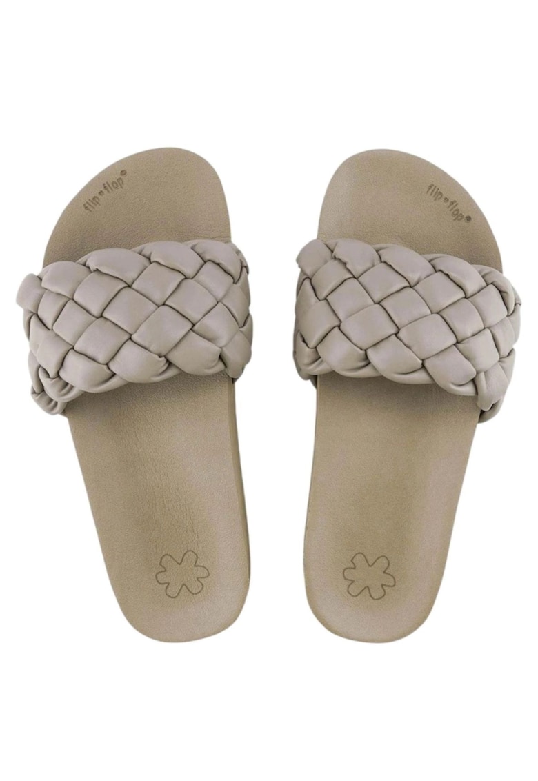 Papuci cu model impletit si talpa joasa