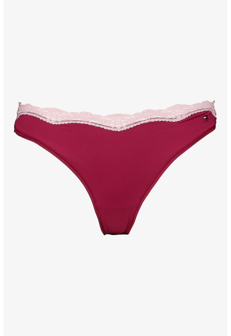 Chiloti tanga cu garnituri de dantela