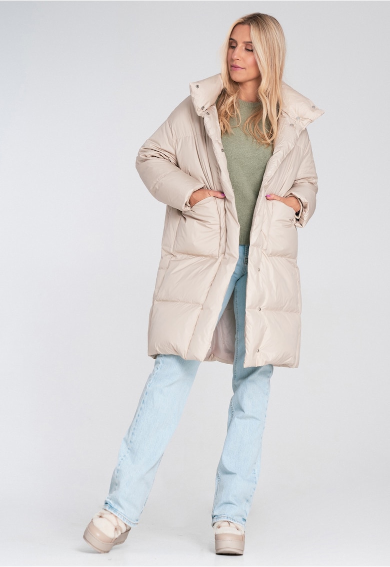 Geaca lunga  matlasata - bej - cu guler ridicat - buzunare - pentru iarna -