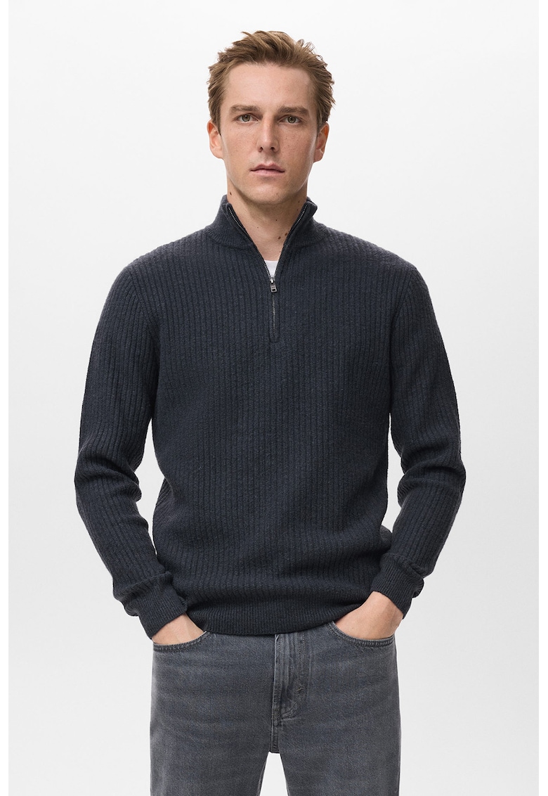 Pulover tricotat cu fenta cu fermoar