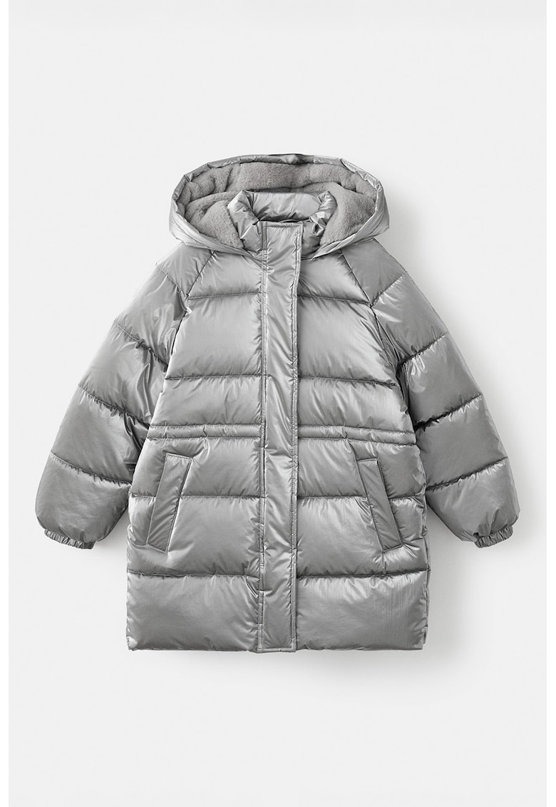 Geaca matlasata cu aspect metalizat