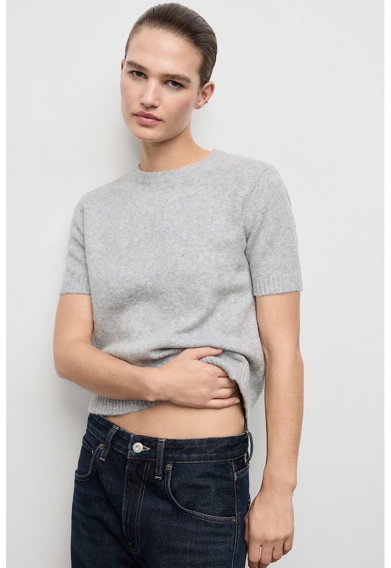 Pulover uni cu maneci scurte