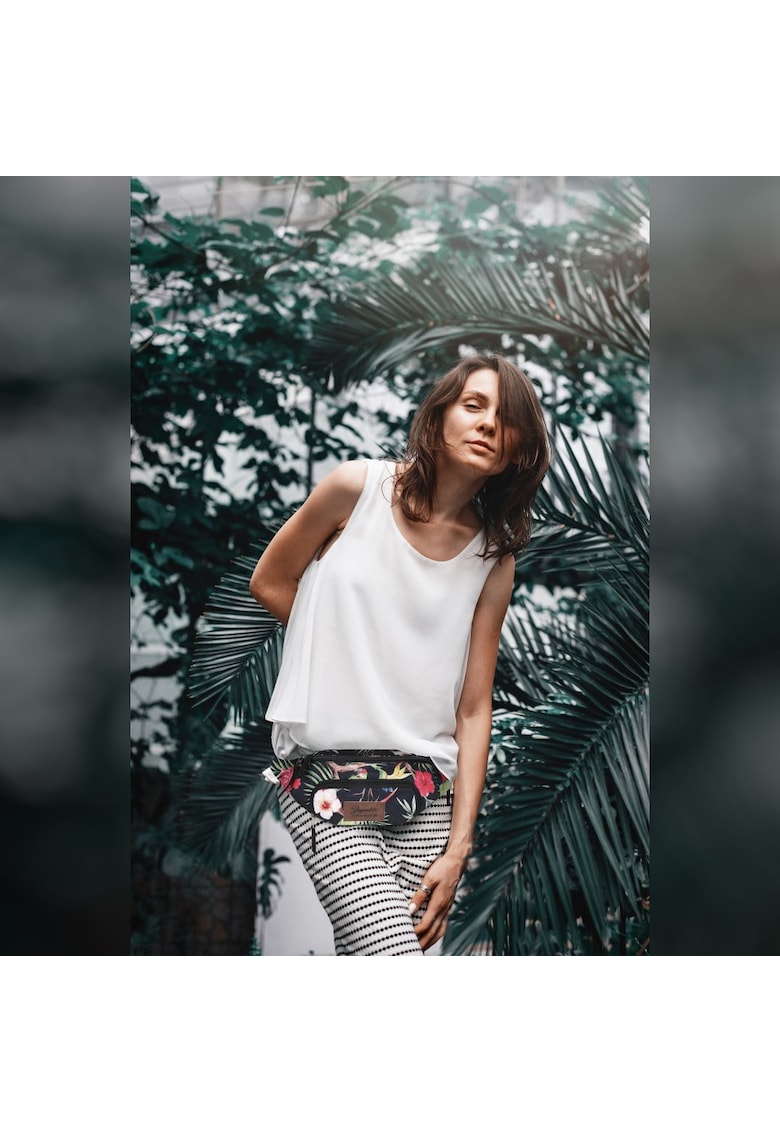 Borseta pentru drumetie - cu model floral