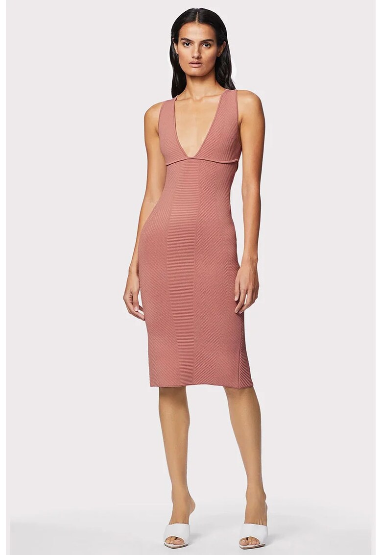 Rochie creion cu slit pe partea din spate