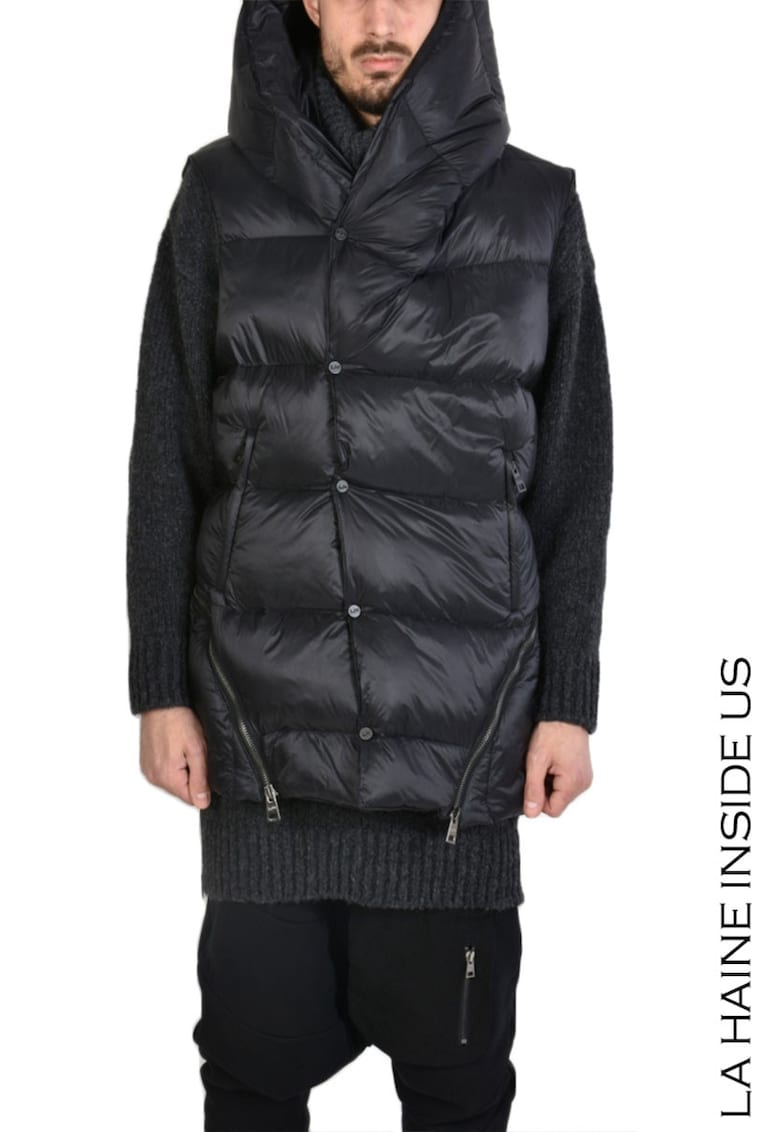 Vesta regular fit cu partile laterale detasabile - inchidere cu capse - Negru