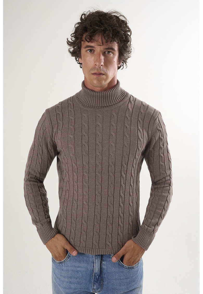 Pulover cu guler inalt si model torsade