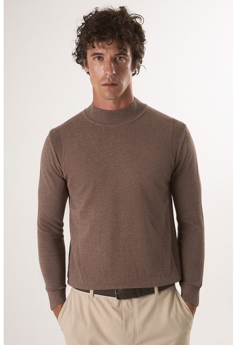 Pulover slim fit de bumbac - Maro