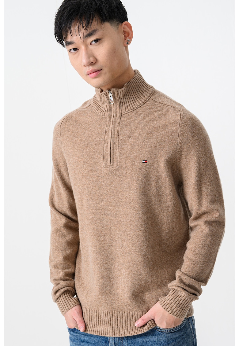 Pulover de lana cu fermoar scurt