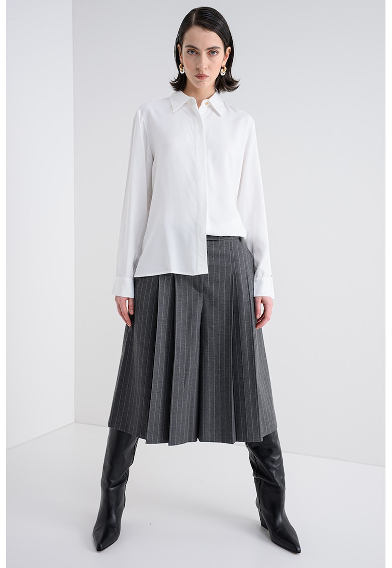 Pantaloni capri culotte cu dungi